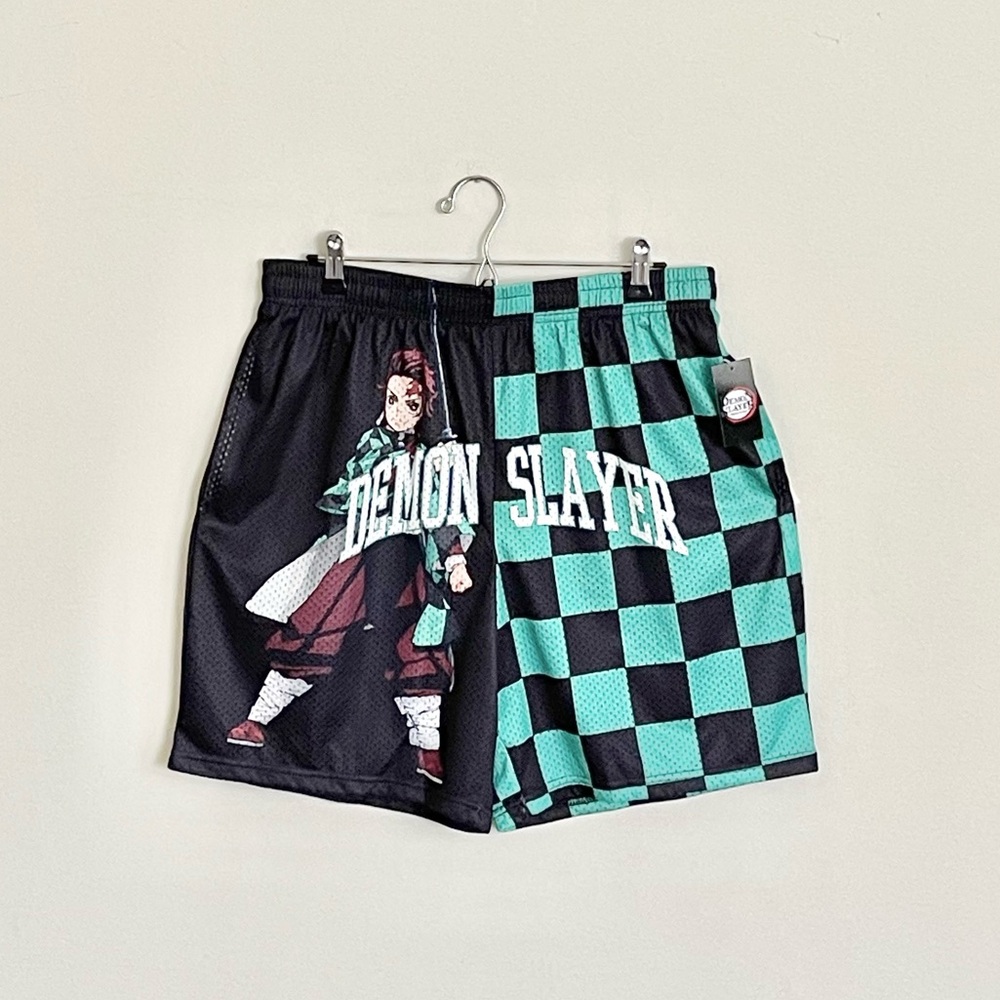 NEW Demon Slayer Kimetsu No Yaiba Tanjiro Athletic Anime Shorts Adult Medium